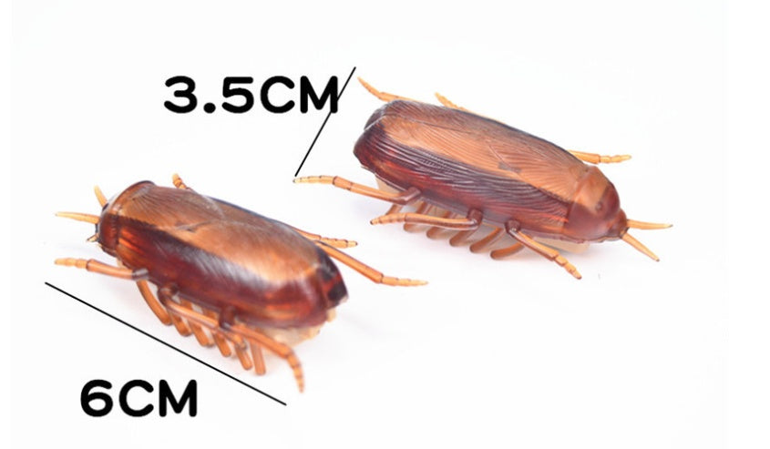 Electronic Trick-Playing Toy Simulation Insect Crawl Cockroaches to prank my owner